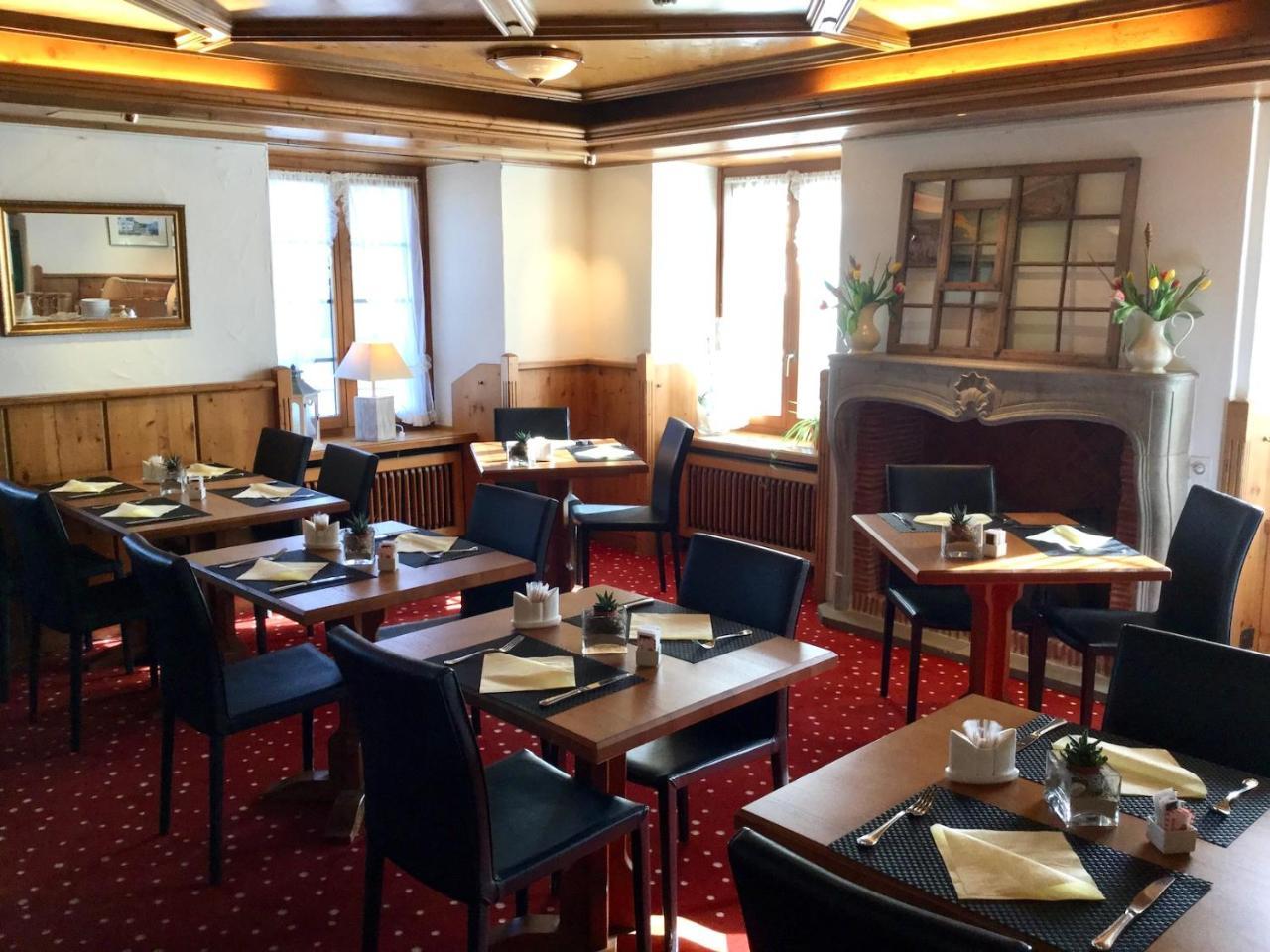 Hotel Zum Kreuz Suhr Zewnętrze zdjęcie