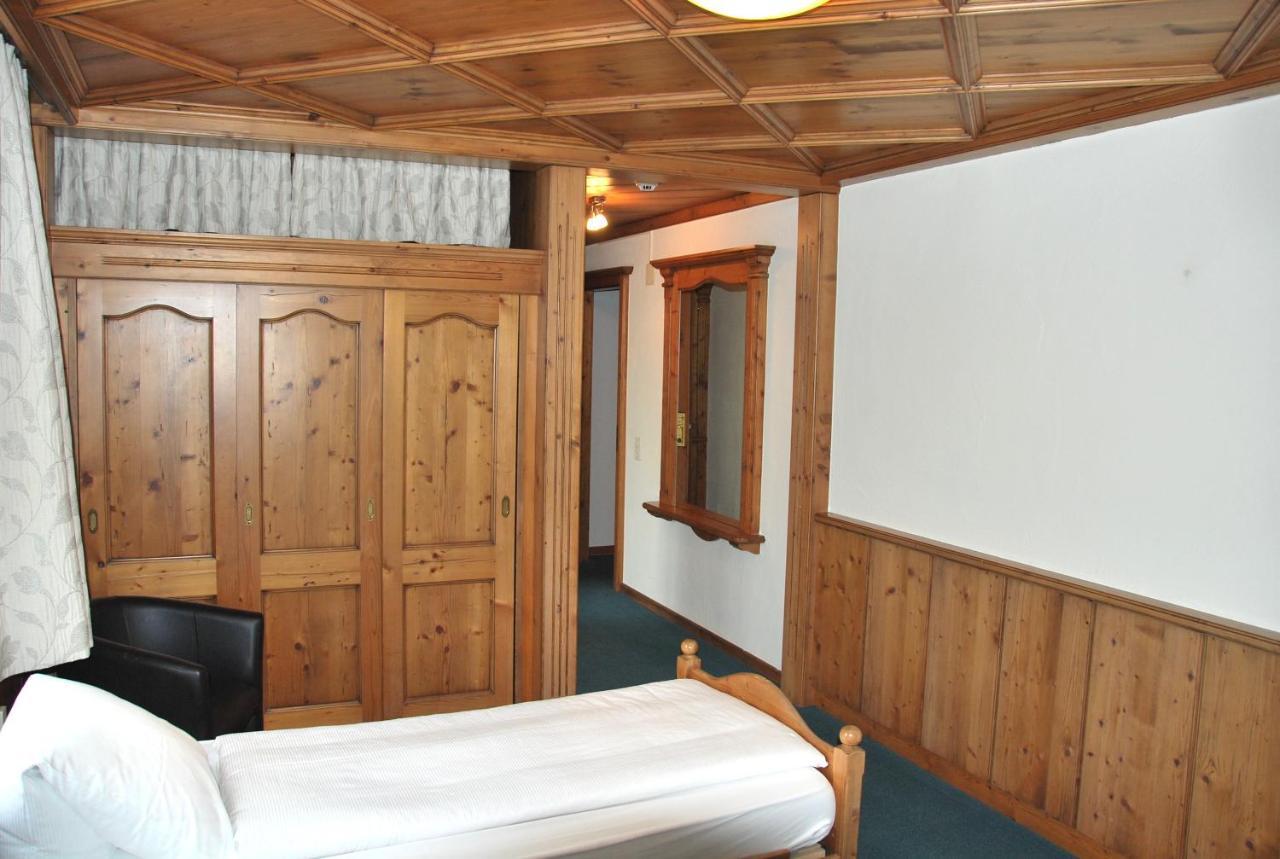 Hotel Zum Kreuz Suhr Zewnętrze zdjęcie