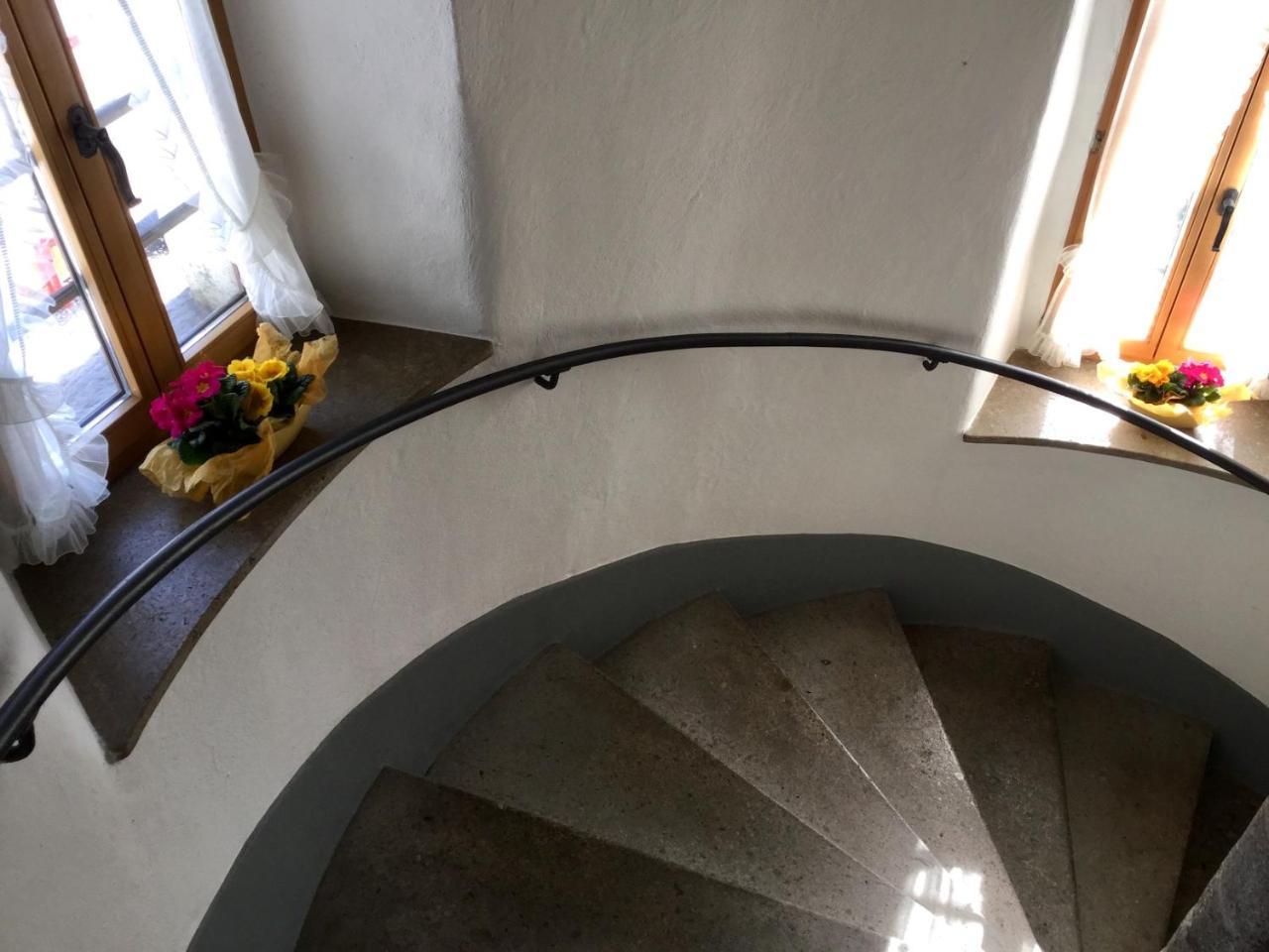 Hotel Zum Kreuz Suhr Zewnętrze zdjęcie