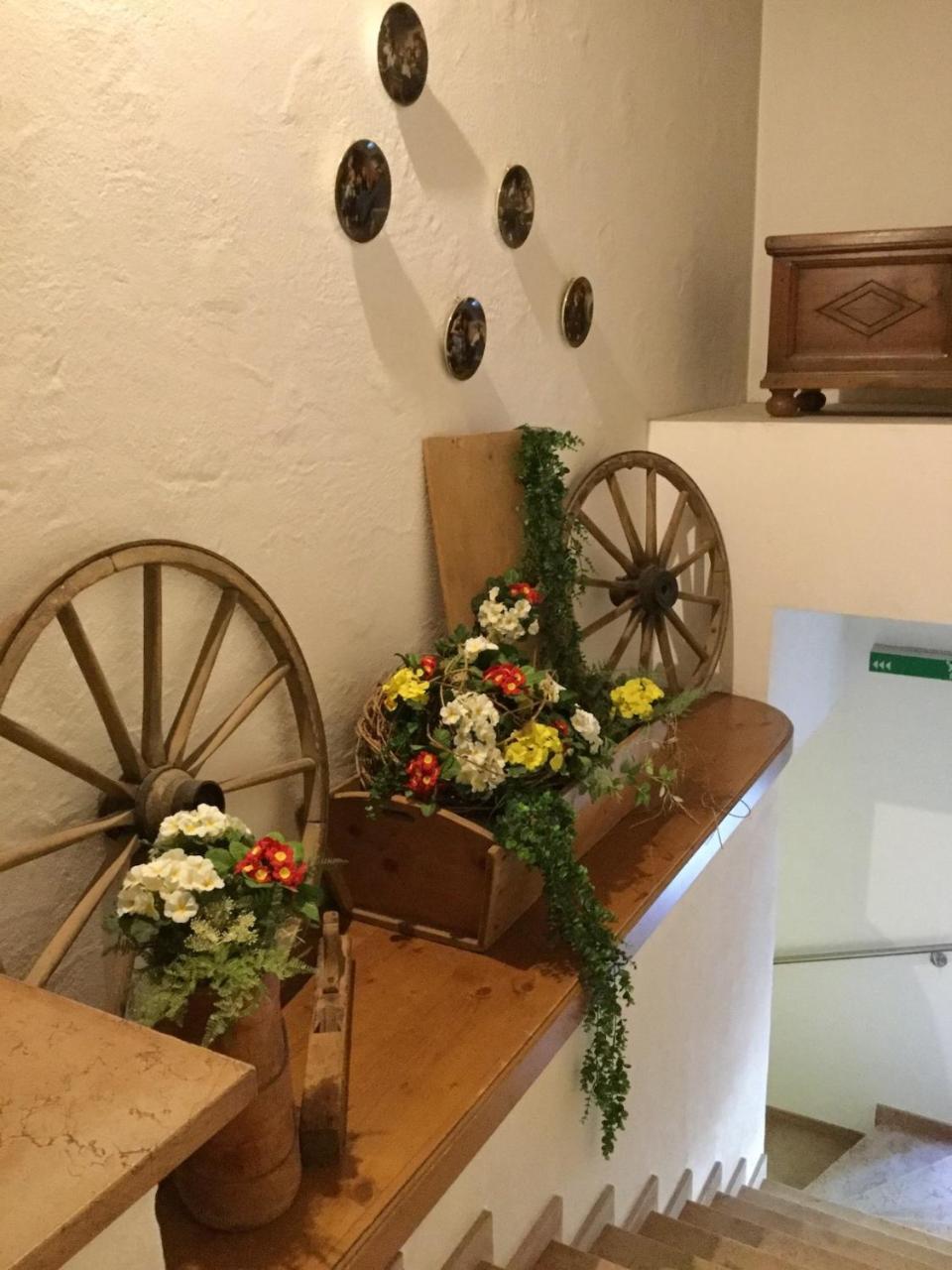 Hotel Zum Kreuz Suhr Zewnętrze zdjęcie