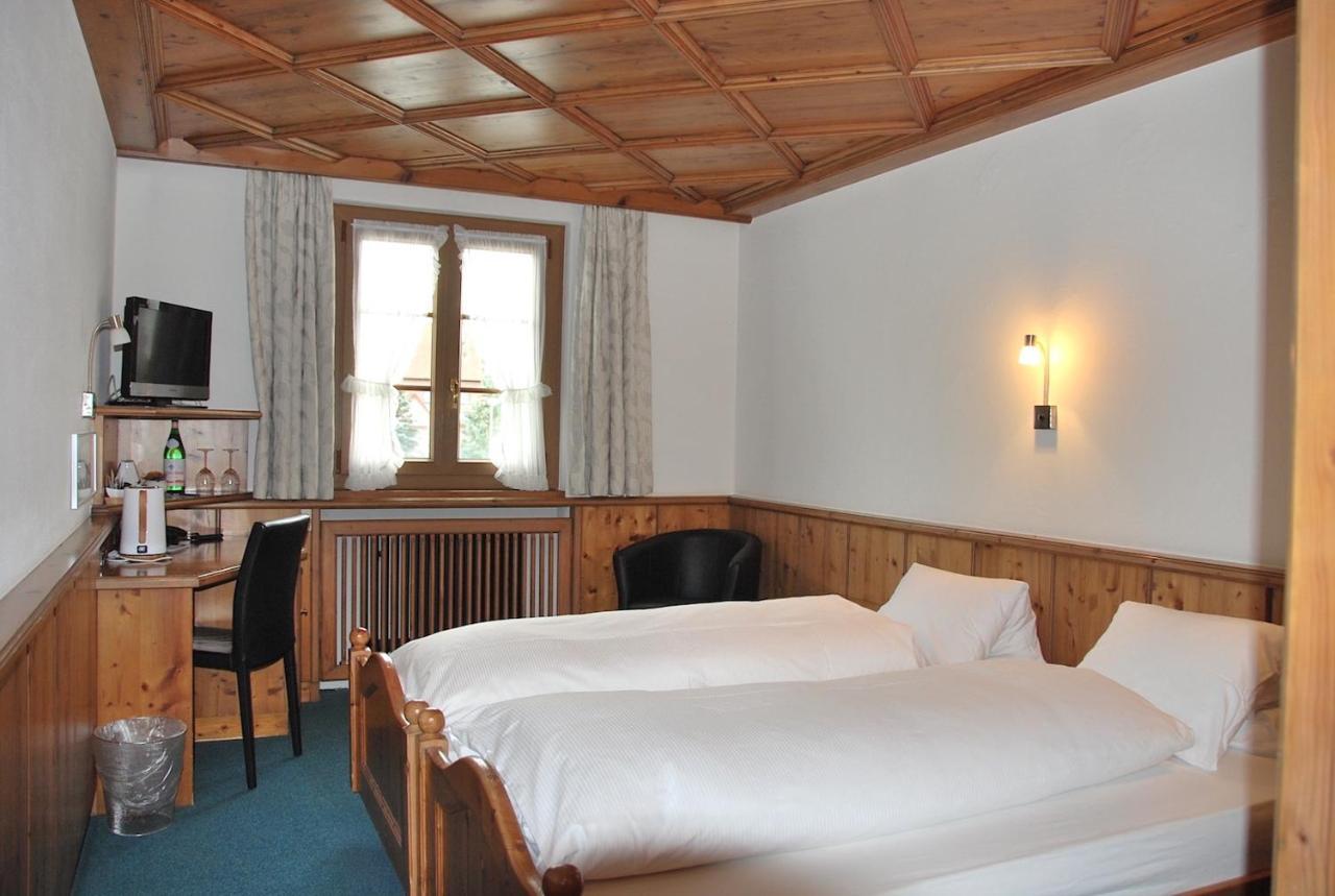Hotel Zum Kreuz Suhr Zewnętrze zdjęcie