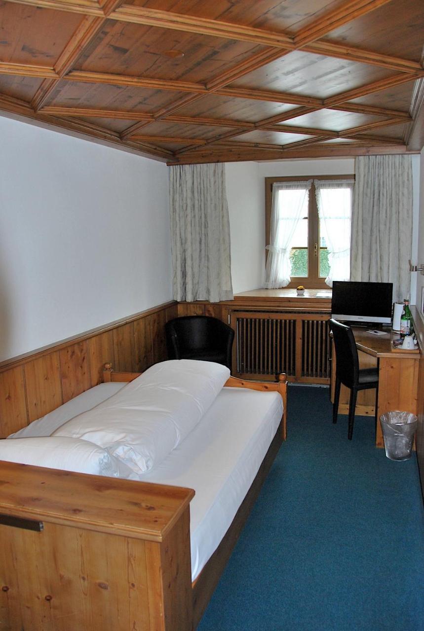 Hotel Zum Kreuz Suhr Zewnętrze zdjęcie